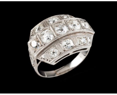 An Art Deco ringPlatinum Set with 11 antique brilliant cut diamonds totalling (ca. 4.20ct) Europe, ca. 1930 Unmarked in compl