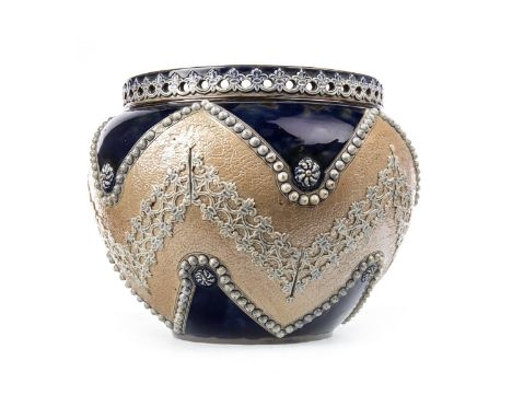 EARLY 20TH CENTURY ROYAL DOULTON PLANTER, the pierced rim with applied fleur-de-lis, the bulbous body decorated with a band o