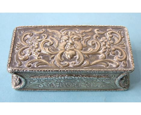 A William IV rectangular snuff box with overall embossed decoration, 1831, 9cm. 