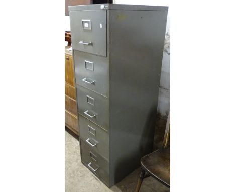 A Vintage metal 5-drawer filing chest 