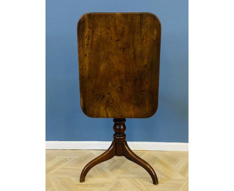 19th century mahogany tilt top occasional table raised upon a turned column with a umbrella tripod base, 51 x 66 x 73cms. Est