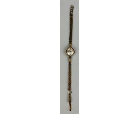 A 9CT GOLD ROTARY 21 JEWELS LADIES WRISTWATCH,Weight: 13.9gms 