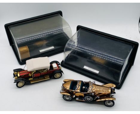 Two cased Franklin Mint Rolls Royce die-cast models including 1921 Silver Ghost & 1910 Silver Ghost  - cases incorrect, one d