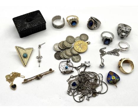 A collection of 925 silver and other jewellery including silver 3d's and an antique snuff box
