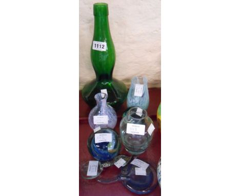 Assorted glassware including Caithness vases, etc.