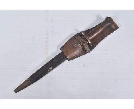 A BRITISH 1907 PATTERN BAYONET MADE BY SANDERSON OF SHEFFIELD, the blade is stamped with makers name and the War Department m