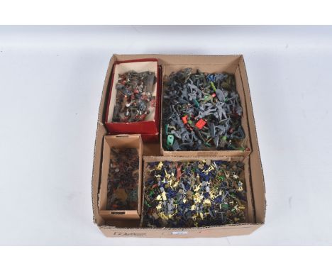 A QUANTITY OF ASSORTED SOLDIER FIGURES, includes a collection of lead figures approx 30mm high, assorted poses, mounted and s