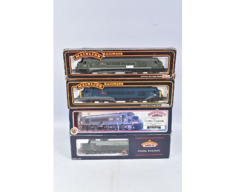 THREE BOXED OO GAUGE PEAK LOCOMOTIVES, renumbered Bachmann class 46 No.D189, Mainline class 45 'The Manchester Regiment' No.D