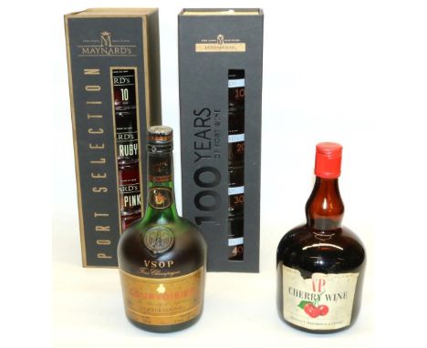 Maynard's 100 years of Port wine, box set of four miniature stacking decanters 10, 20, 30 and 40 years old, Maynard's Port Se