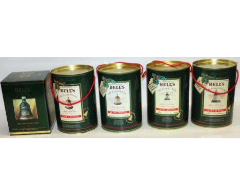 Five Bell's Old Scotch Whisky Extra Special Christmas decanters 75cl 1988, 1989, 1990, 1991 and 1992 (5)