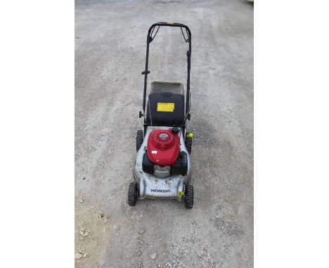 Honda Izzy with easy start over head cam petrol engine 