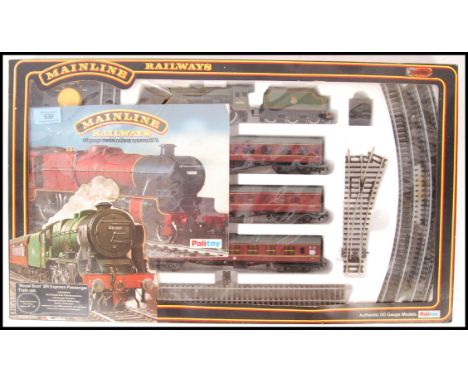 A vintage Palitoy made Mainline 00 Gauge model railway locomotive train set 'Royal Scot' Br Express Passenger Electric Train 