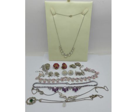 Vintage jewellery 