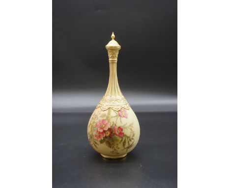 A Royal Worcester blush ivory vase and cover,&nbsp;24cm high. 