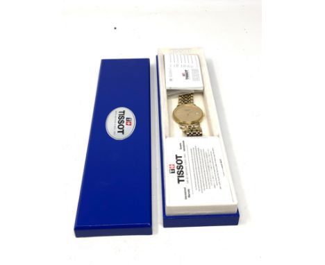 Boxed tissot quartz gents wristwatch the watch is ticking 