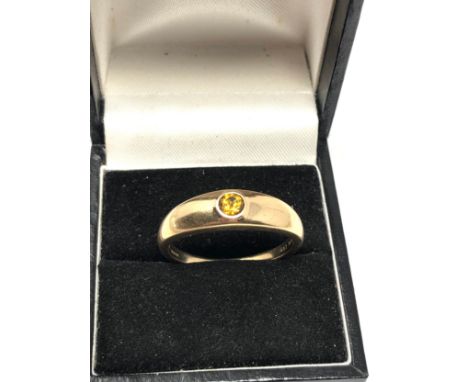 9ct gold yellow sapphire ring weight 4.3g 