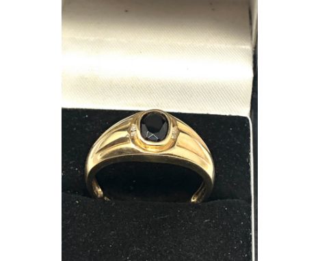 9ct gold sapphire &amp; diamond ring weight 4g 