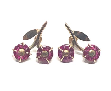 9ct gold synthetic ruby floral earrings (4.6g) 