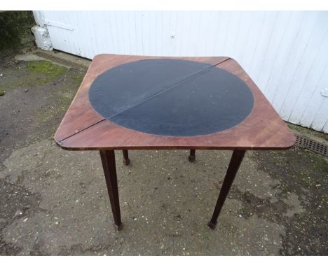 Folding card table H73cm Top 80cm x 80cm approx&nbsp;