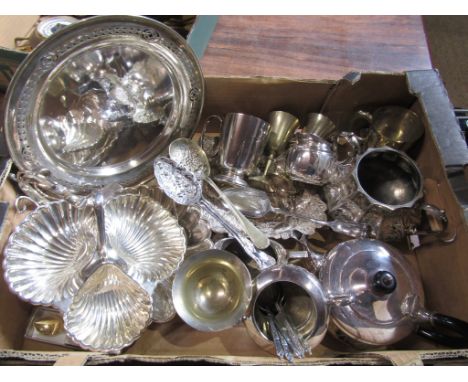 Assorted epns/silver plate table wares inc berry spoons, scalloped servers etc