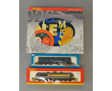OO Gauge Hornby R2500 Great Western Trains HST train pack. Together with R.2106A Class 56 Transrail 56047 & Airfix class 31. 