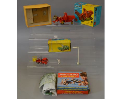 Corgi Gift Set GS14 Hydraulic Tower Wagon with Lamp Standard; No. 1111 Massey Ferguson 780 Combine Harvester, both poor boxes