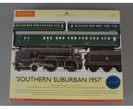 OO Gauge. Hornby. R.2815 DCC ready "Southern Suburban 1957" train pack. VG handling wear to box.