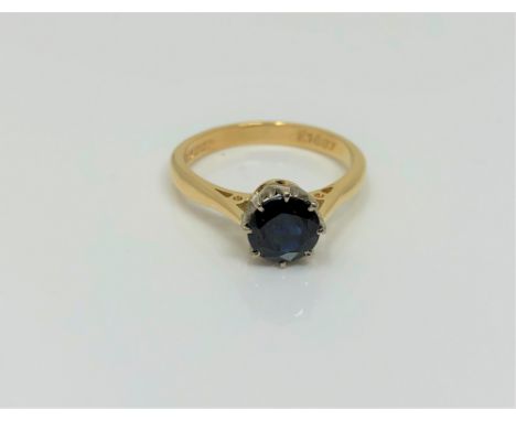 An 18ct gold sapphire solitaire ring, size L CONDITION REPORT: 3.3g