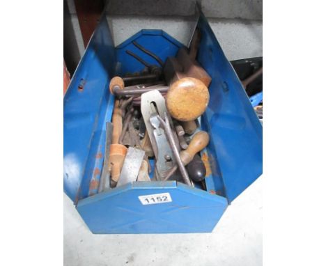 A good comprehensive box of woodworking tools