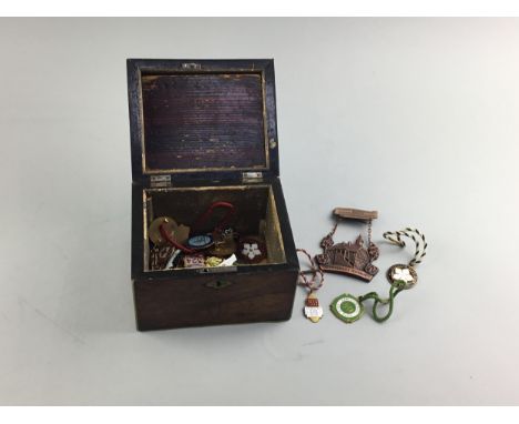 LATE 19TH CENTURY ROSEWOOD TEA CADDY, 14.5cm wide, along with a collection of Hamilton Park Race Club and other enamel badges
