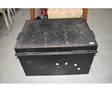 A vintage tin trunk/deed box