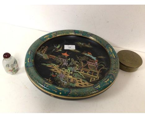 A mixed lot including a Carltonware Chinese inspired bowl with inward folding rim and Japanese scenes painted to well, a glas