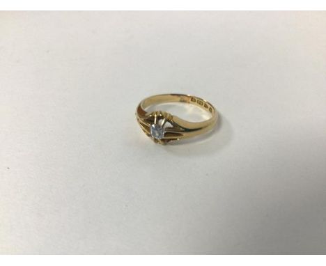 An 18ct gold ring set single diamond (N/O) (3.49g)