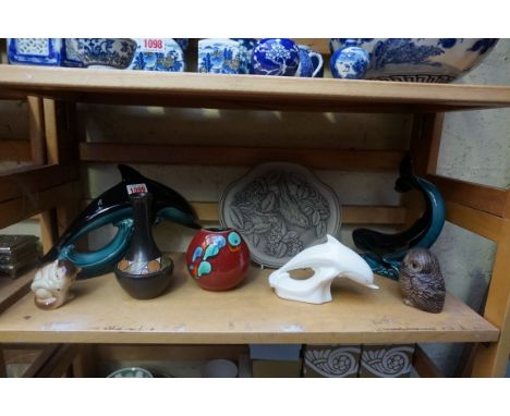 A collection of Poole pottery, largest 21.5cm. (8)&nbsp; 