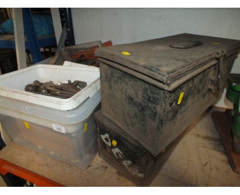 A BOX OF TOOL PARTS PLUS TWO METAL BOXES AND CONTENTS