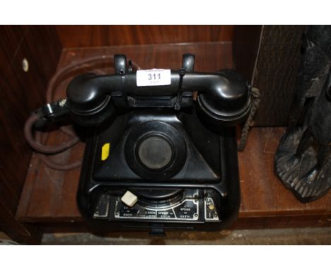 A VINTAGE RAILWAY TELEPHONE 
