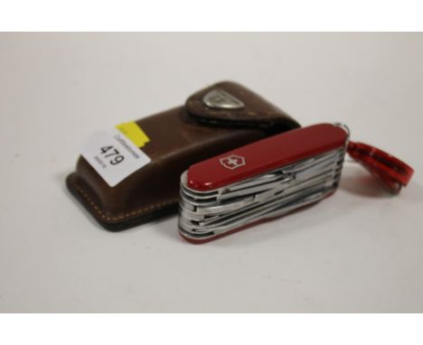 A CASED SWISS VICTORINOX ARMY KNIFE 