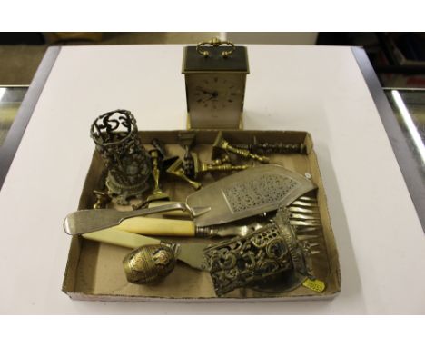 A tray of various brass items; fish knife and fork etc.