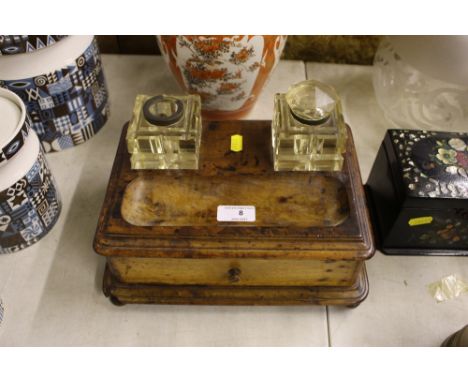 A Victorian twin inkwell desk stand fitted single drawer