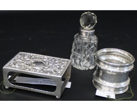 Sterling silver napkin ring 1869 with rose scroll design (engraved) 0.93ozt, silver matchbox cover 1900 1.01ozt and small gla