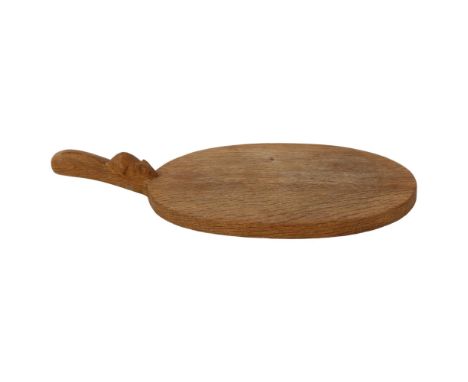 Robert Mouseman Thompson, oak cheese board with carved mouse design handle, length 40cmGood original condition 