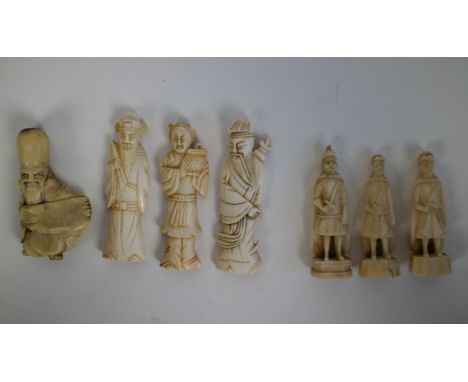 Lot with various ivory figures/netsuke With certificate Ivory Experts in reference to the CITES regulation, EU only. Een lot 