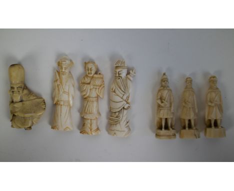 Lot with various ivory figures/netsuke With certificate Ivory Experts in reference to the CITES regulation, EU only. Een lot 