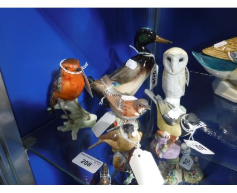 A ROYAL DOULTON MALLARD DUCK, HN956, a Goebel Robin and other ceramic birds (6)