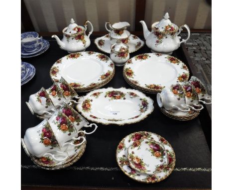 A ROYAL ALBERT 'OLD COUNTRY ROSES' TEA AND DINNER SERVICE