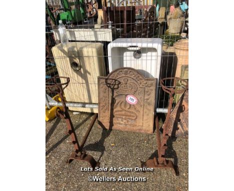 *LARGE DECORATIVE FIRE DOGS AND BACK PLATE, DOGS 71CM (H) X 55CM (L) / ITEM LOCATION: GU34, FULL ADDRESS WILL BE GIVEN TO THE
