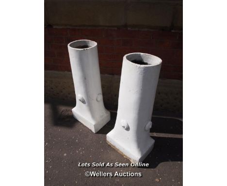 *PAIR OF WHITE PAINTED CHIMNEY POTS, 84CM (H) X 34CM (W) X 25CM (D) / ITEM LOCATION: MANCHESTER (M15), FULL ADDRESS WILL BE G