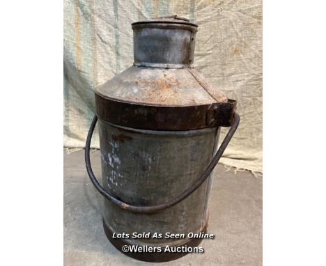 *GALVANISED MILK CHURN - 46CM H X 25CM DIA / ITEM LOCATION: GUILDFORD, GU14SJ (WELLERS AUCTIONS), COLLECTION FOR THIS LOT WIL