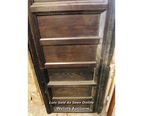 *EDWARDIAN/VICTORIAN PINE DADO HEIGHT PANELLING, 210CM (H) X 81CM (W) X 7CM (D) / ITEM LOCATION: MANCHESTER (M15), FULL ADDRE