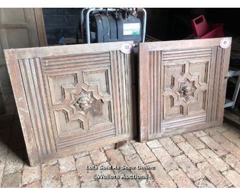 *2X PAIR OF FINELY CARVED OAK CUPBOARD DOOR PANELS, 77CM (H) X 81CM (W) / ITEM LOCATION: GU8, FULL ADDRESS WILL BE GIVEN TO S